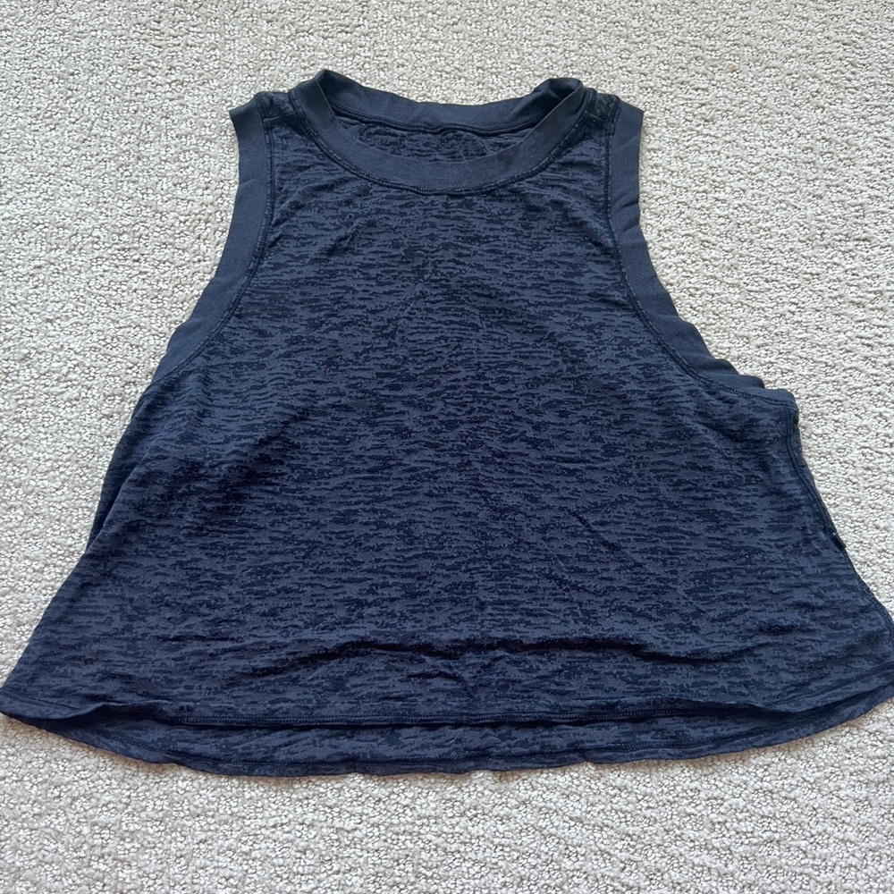 Black lululemon top